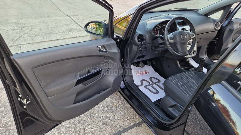 Opel Corsa D 1.2 TNG