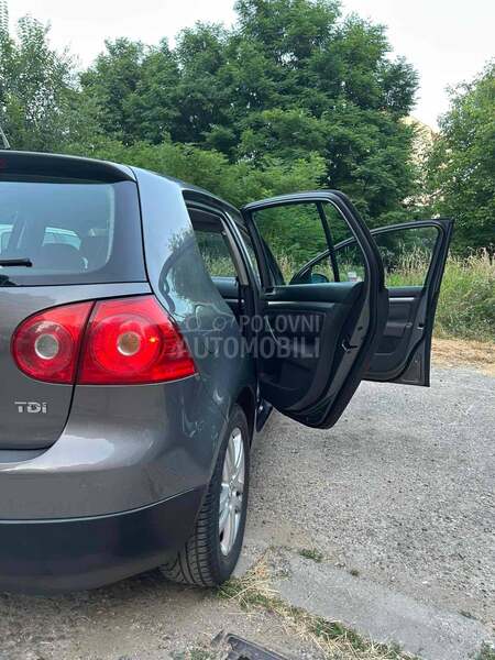 Volkswagen Golf 5 