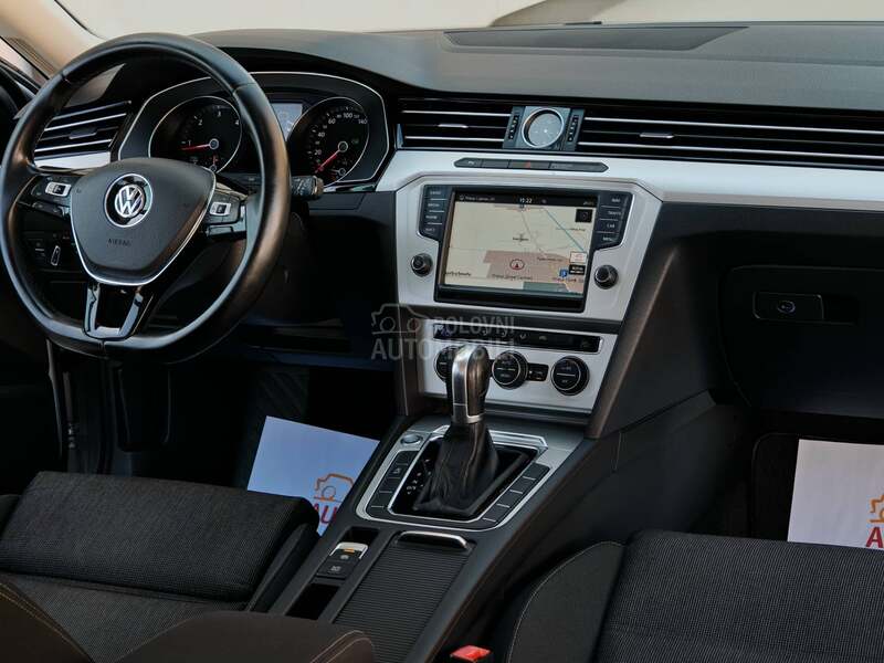 Volkswagen Passat B8 TDI/ DSG/ HIGH LINE