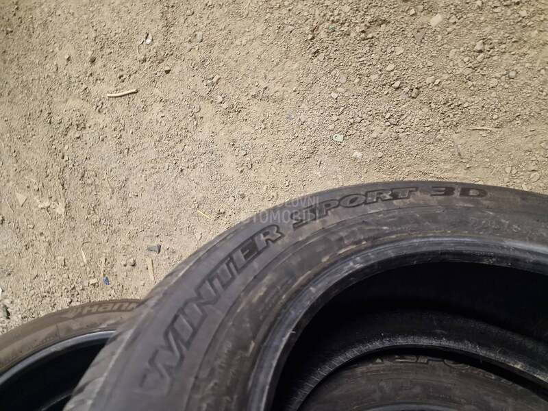 Dunlop 235/65 R17 Sve sezone