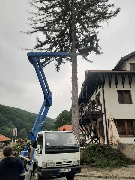 Nissan Cabstar