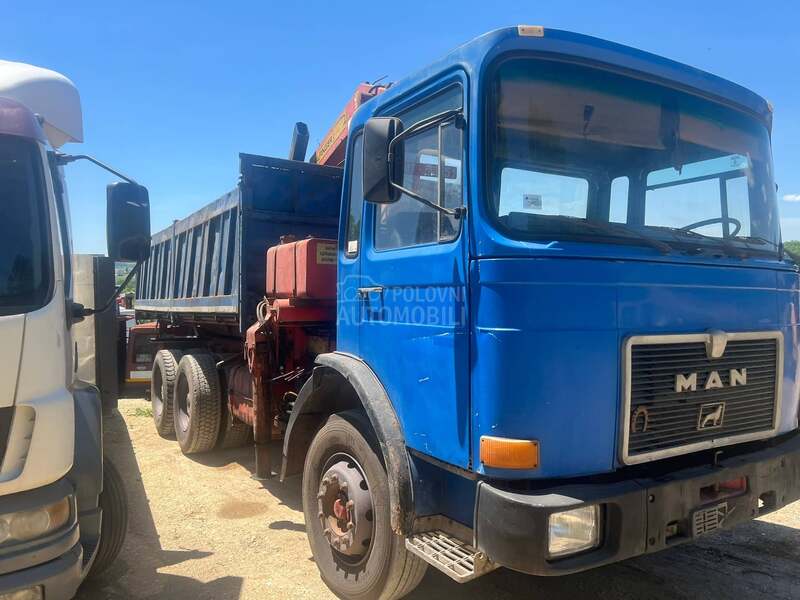 MAN 321 kiper sa dizalicom
