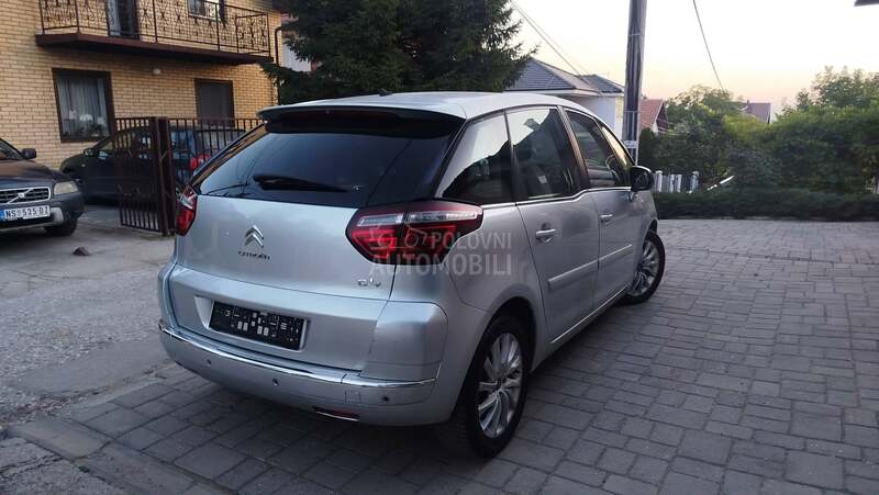 Citroen C4 Picasso 1.6 hdi N A V I