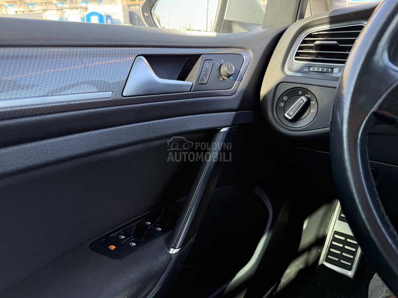 Volkswagen Golf 7 Alltrack 