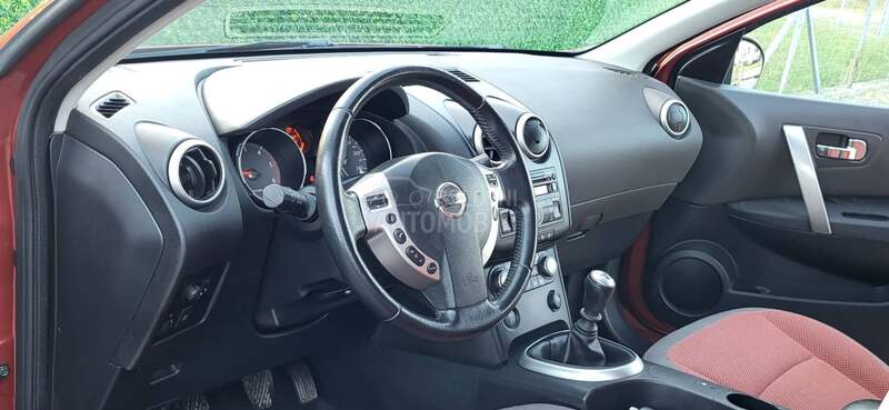Nissan Qashqai 1.5 DCI 187.000 K.M