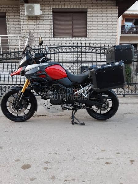 Suzuki V Strom  1000
