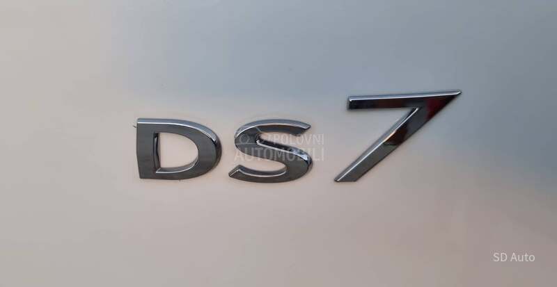 DS 7 E Tense 4x4