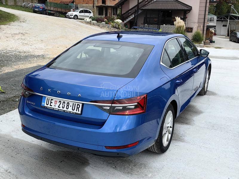 Škoda Superb 2022.god