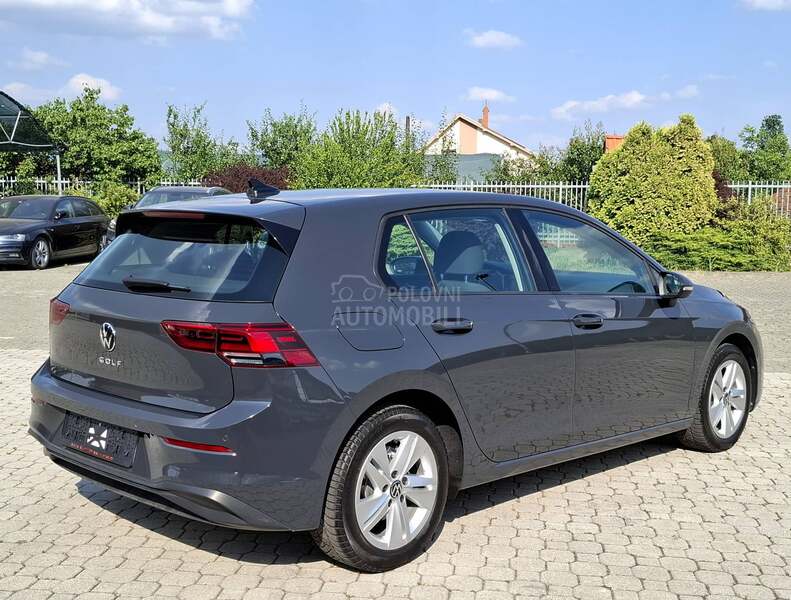 Volkswagen Golf 8 1.5 tgi virtual