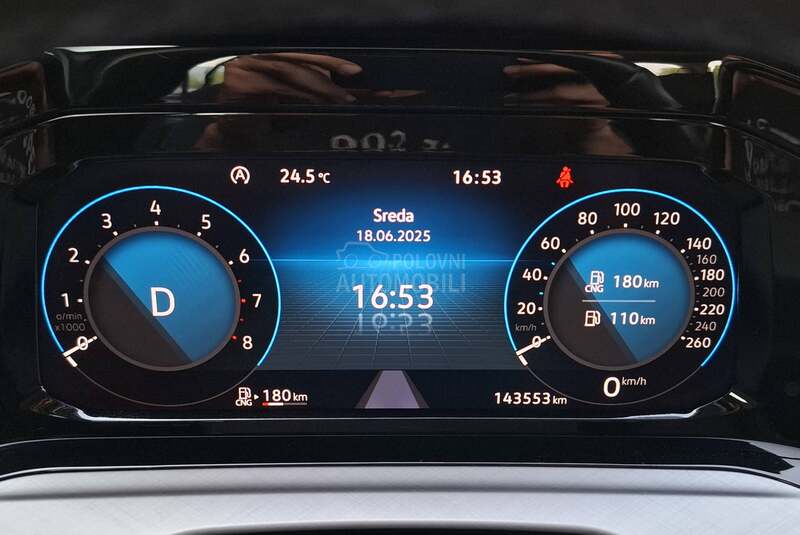 Volkswagen Golf 8 1.5 tgi virtual