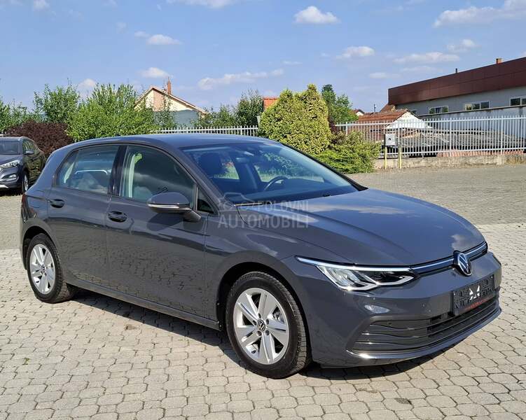 Volkswagen Golf 8 1.5 tgi virtual