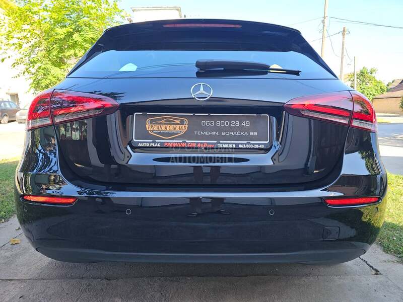 Mercedes Benz A 180 VIRTUAL AUT LED