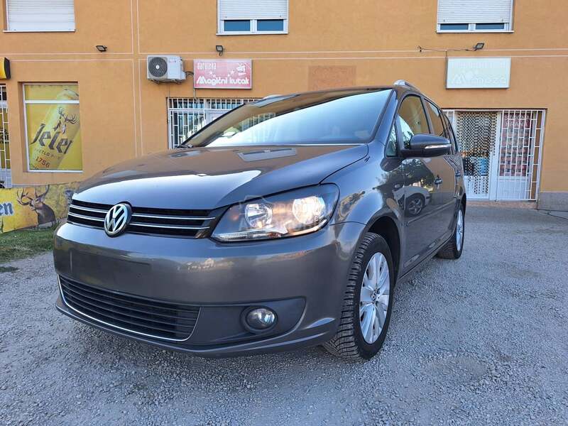 Volkswagen Touran 2.0 TDI