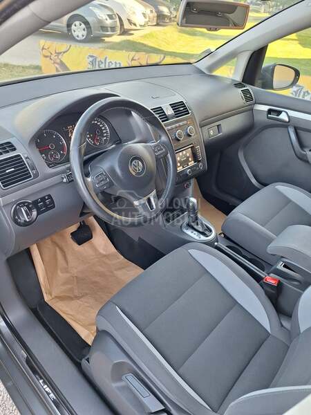 Volkswagen Touran 2.0 TDI