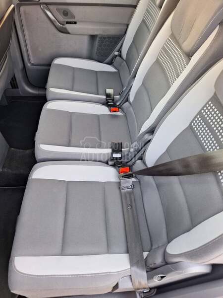 Volkswagen Touran 2.0 TDI