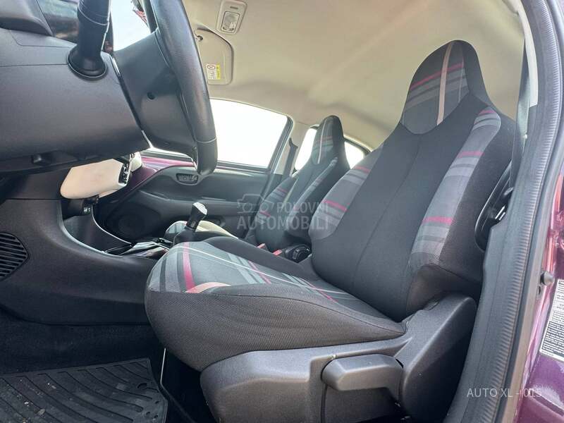 Peugeot 108 1.0 B / N.O.V / 92H