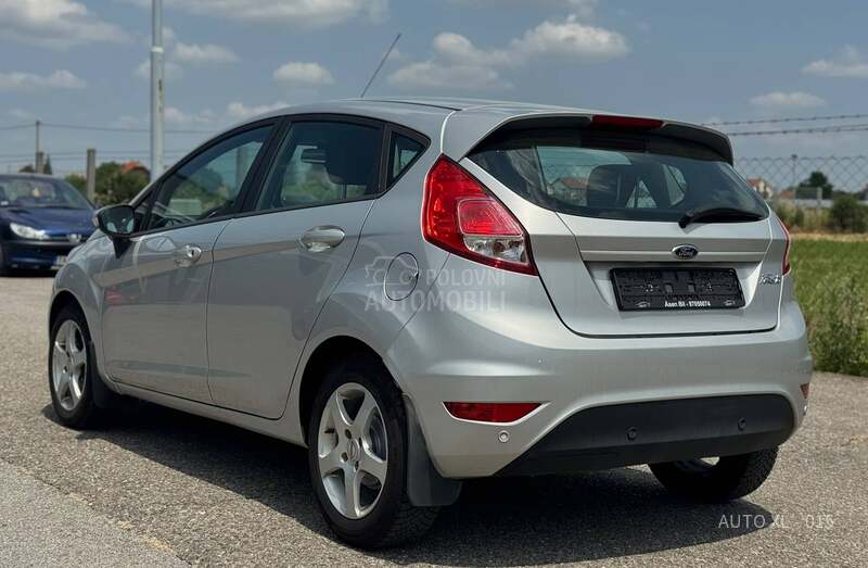 Ford Fiesta 1.5 TDCI / TITANIUM