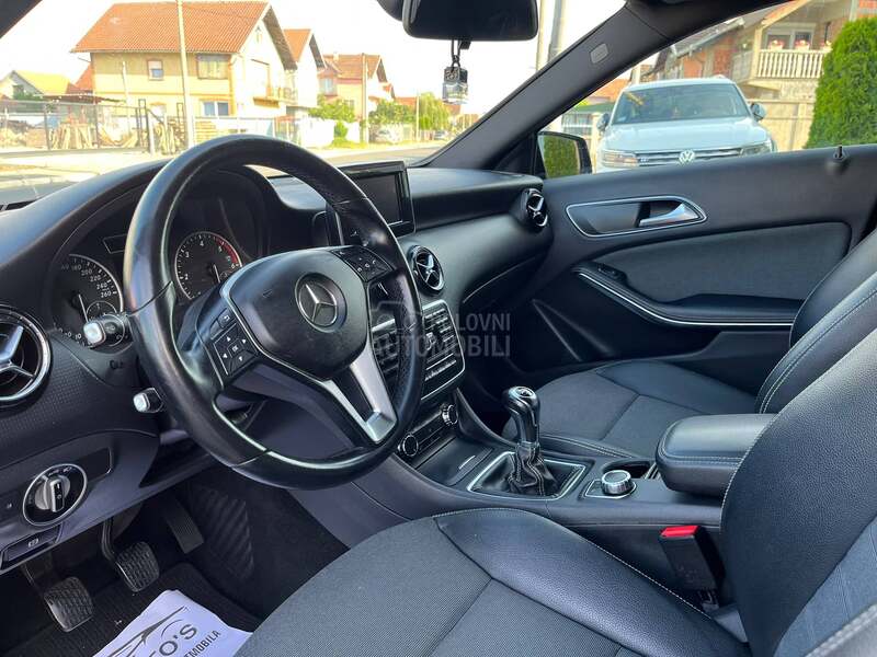 Mercedes Benz A 180 /LED/KOZA/NOVO