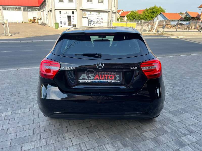 Mercedes Benz A 180 /LED/KOZA/NOVO