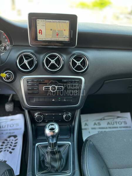 Mercedes Benz A 180 /LED/KOZA/NOVO