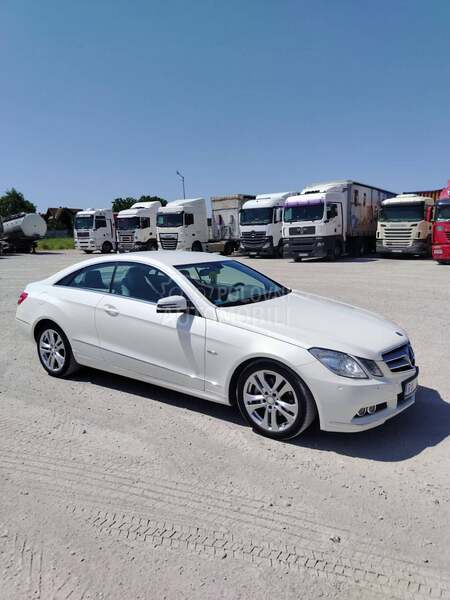 Mercedes Benz E 200 E 200 CGI