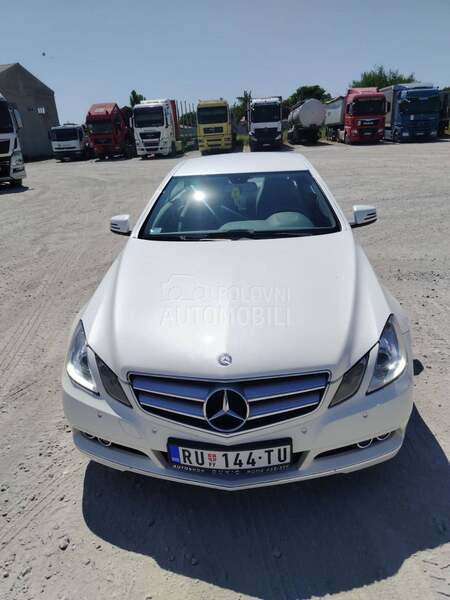 Mercedes Benz E 200 E 200 CGI