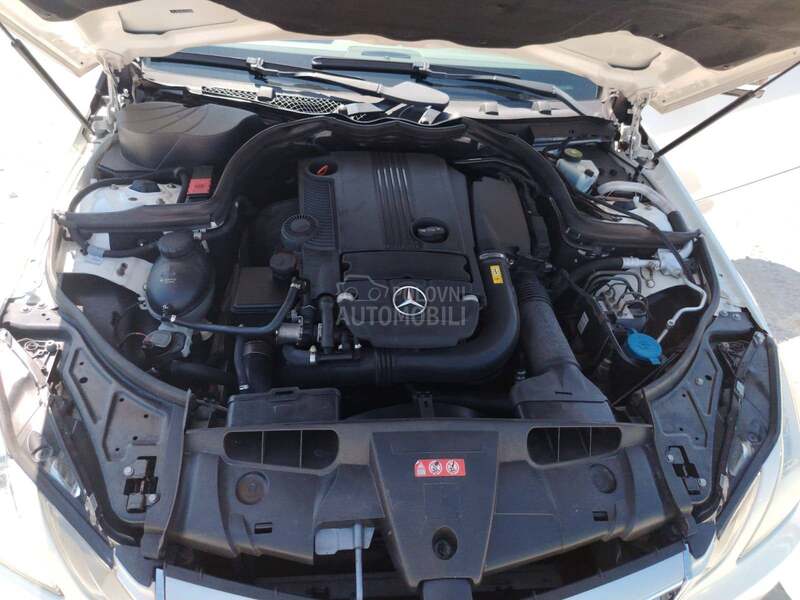Mercedes Benz E 200 E 200 CGI