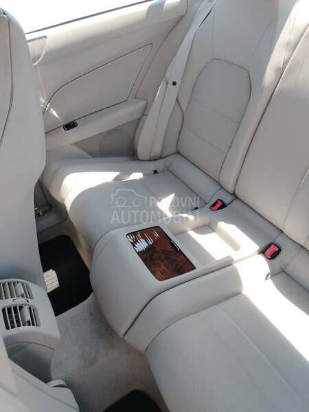 Mercedes Benz E 200 E 200 CGI