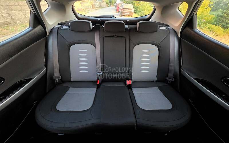 Kia cee`d 1.6 GDI, CH