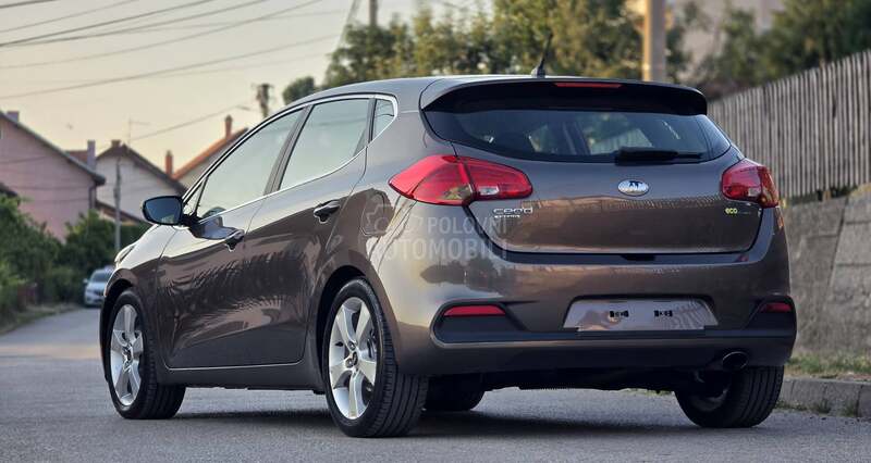 Kia cee`d 1.6 GDI, CH