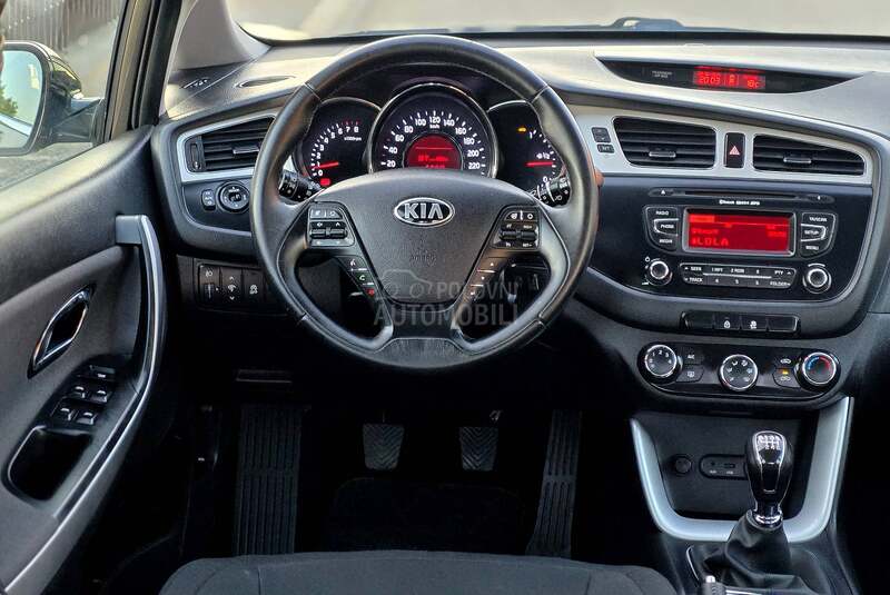 Kia cee`d 1.6 GDI, CH