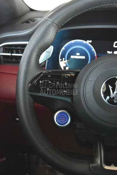 Maserati Grecale Modena