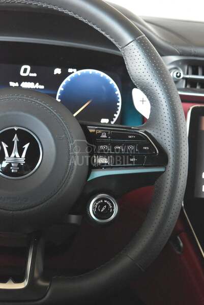 Maserati Grecale Modena