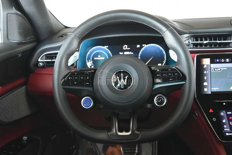 Maserati Grecale Modena