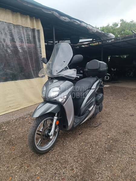 Yamaha Xenter