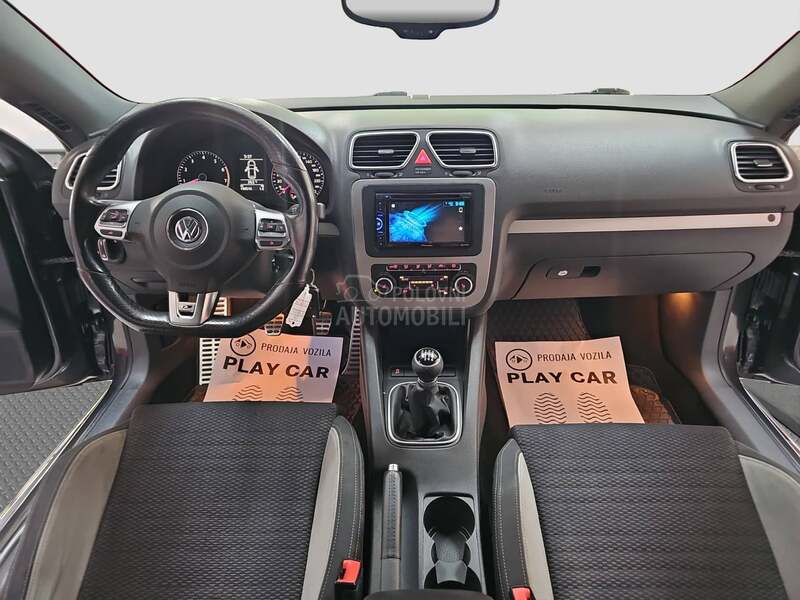 Volkswagen Scirocco R-line