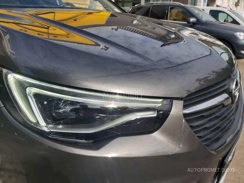 Opel Grandland X INNOVATION 1.5D AT