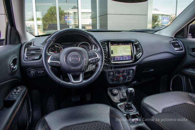Jeep Compass 