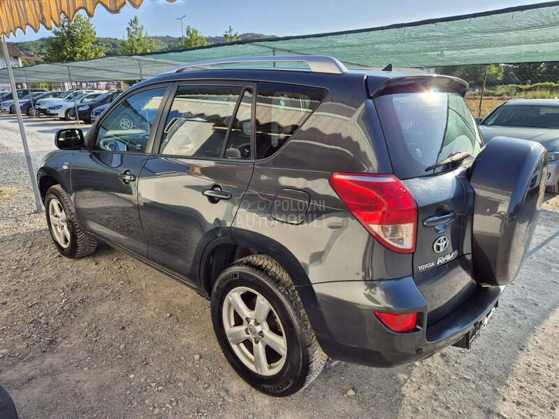 Toyota RAV 4 2.2d4d