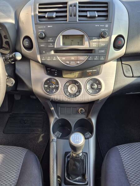 Toyota RAV 4 2.2d4d