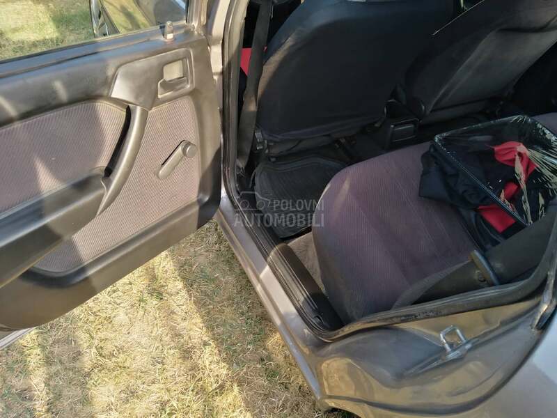 Opel Vectra A 1,7d, gl.
