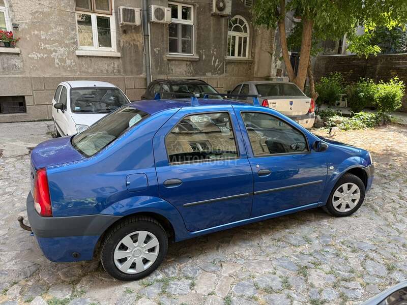 Dacia Logan 