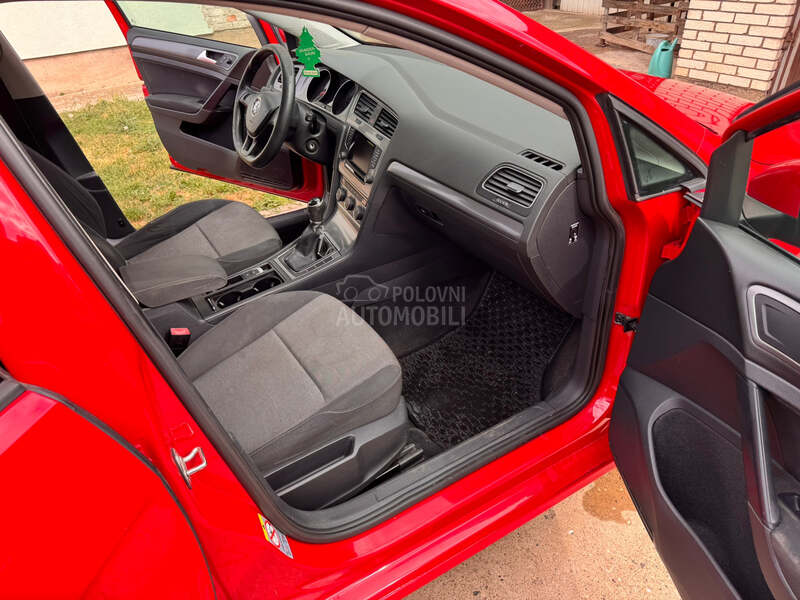 Volkswagen Golf 7 
