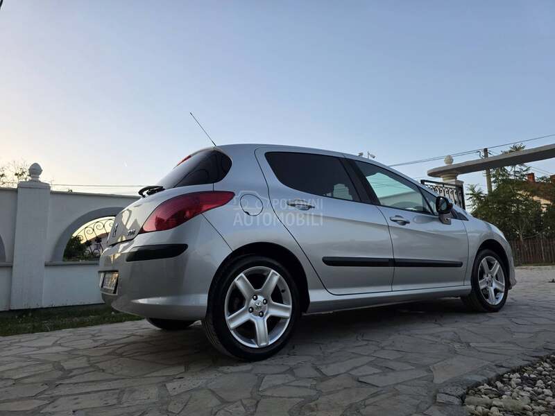 Peugeot 308 1.4