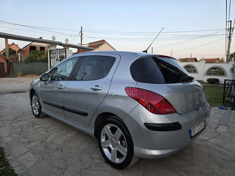 Peugeot 308 1.4
