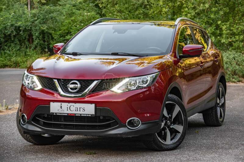 Nissan Qashqai PANO/TEKNA/KAM360