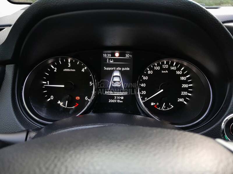Nissan Qashqai PANO/TEKNA/KAM360