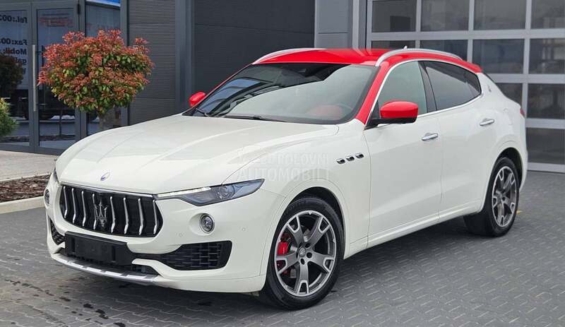 Maserati Levante bicolore