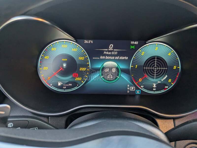 Mercedes Benz C 220 AMG