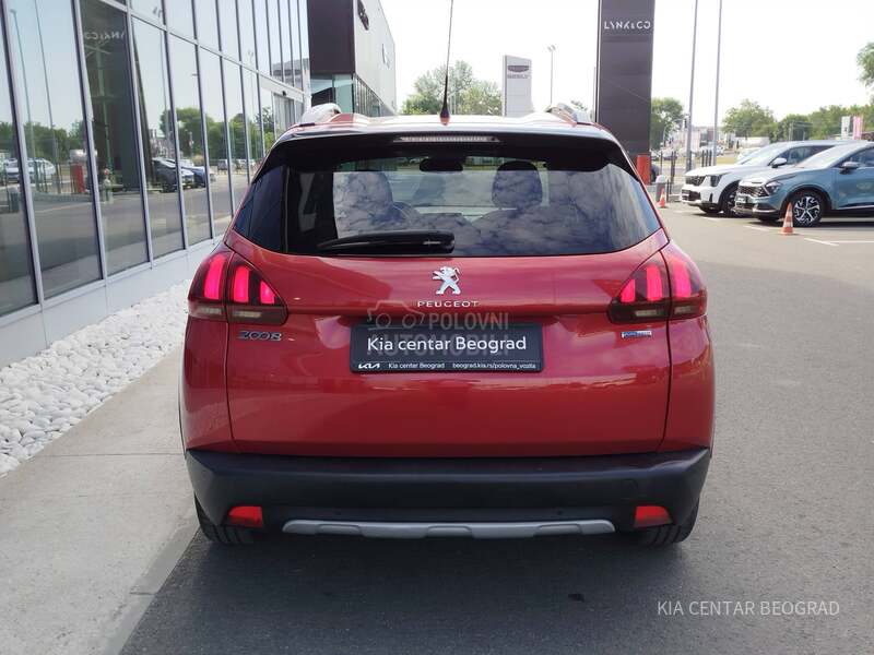Peugeot 2008 1.2 ALLURE M/T